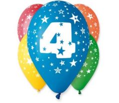Narodeninové balóny s číslom 4 na oslavu štvrtých narodenín.